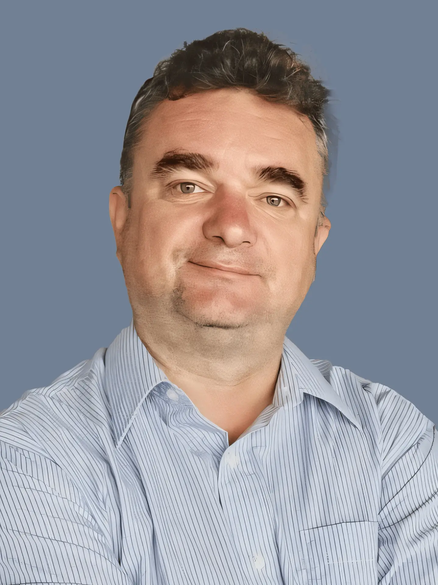 tomek arche szare tlo